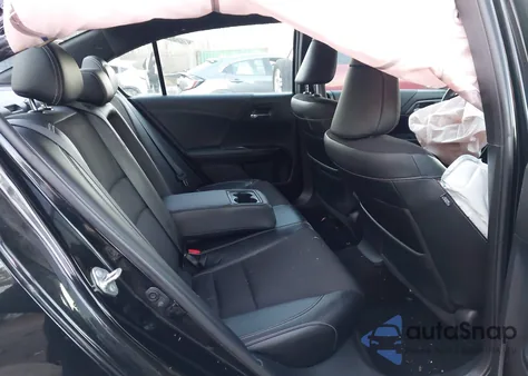 2017 Honda Accord Sport z USA, uszkodzony, nr VIN 1HGCR2F53HA250129